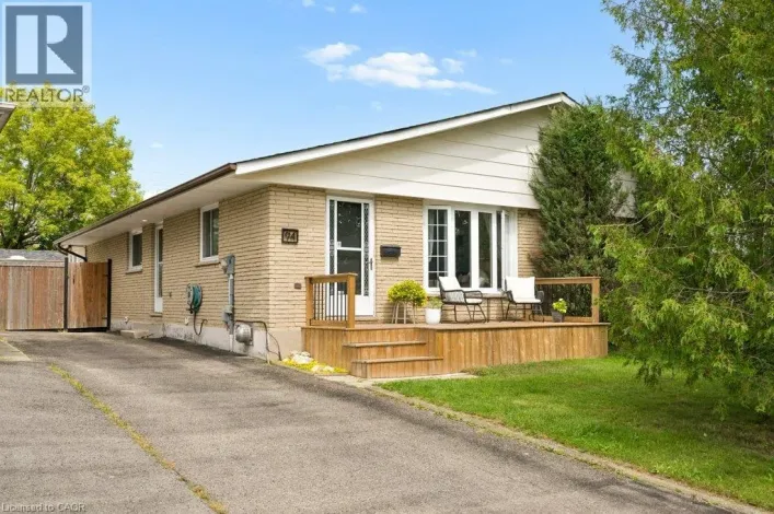 94 MONTEAGLE Crescent, Kitchener