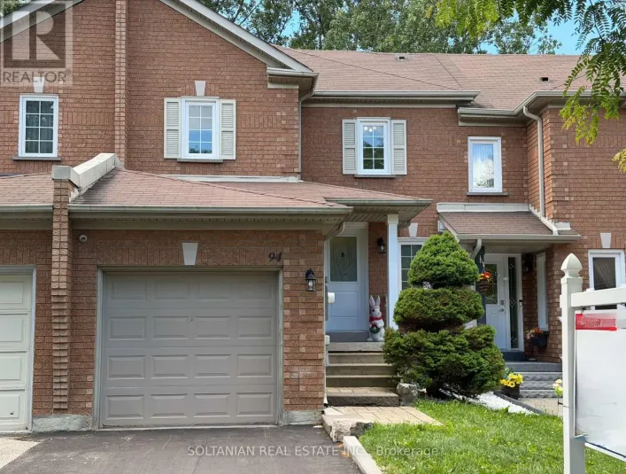 94 OCTOBER LANE, Aurora