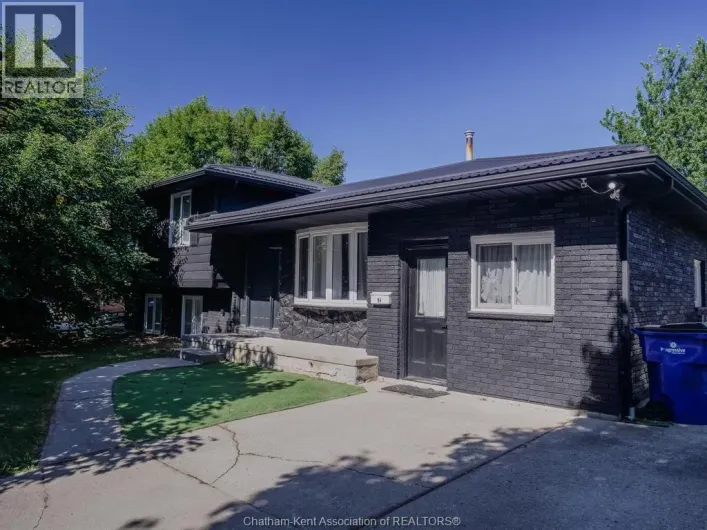 94 OTTAWA DRIVE, Chatham
