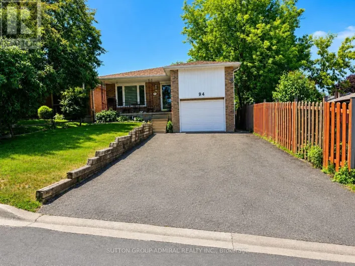 94 SACKVILLE STREET, Caledon