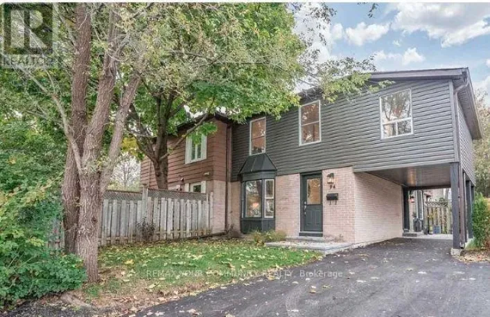 94 SPRINGHEAD GARDENS, Richmond Hill