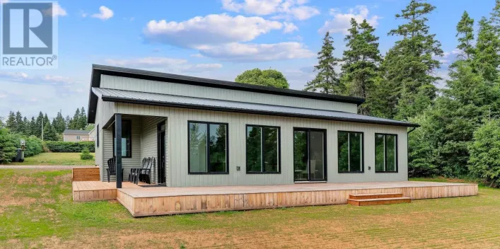 94 Sunnyside Drive, Long River