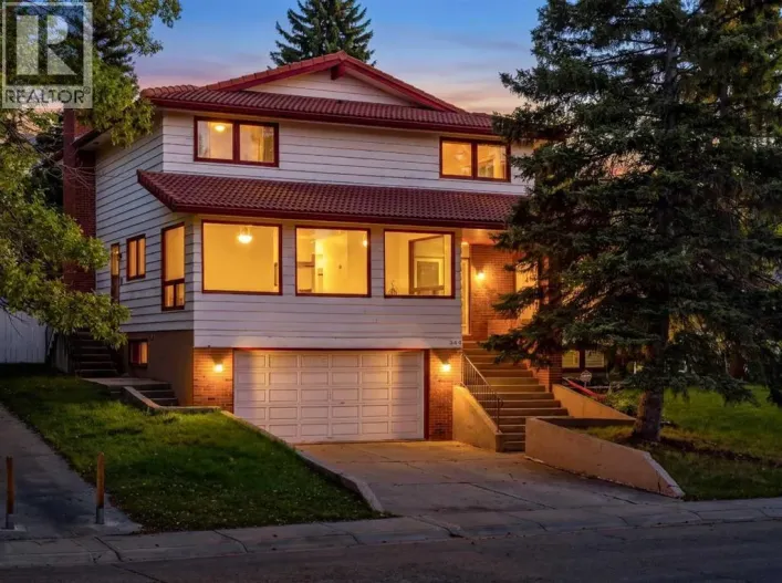 940 Edgemont Road NW, Calgary
