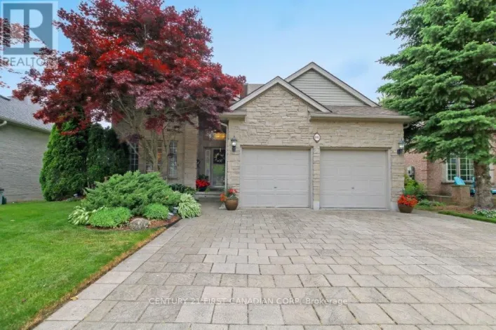 941 BARCLAY ROAD, London South