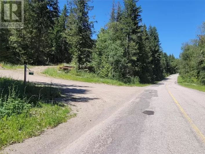 941 CHASE FALKLAND Road, Chase