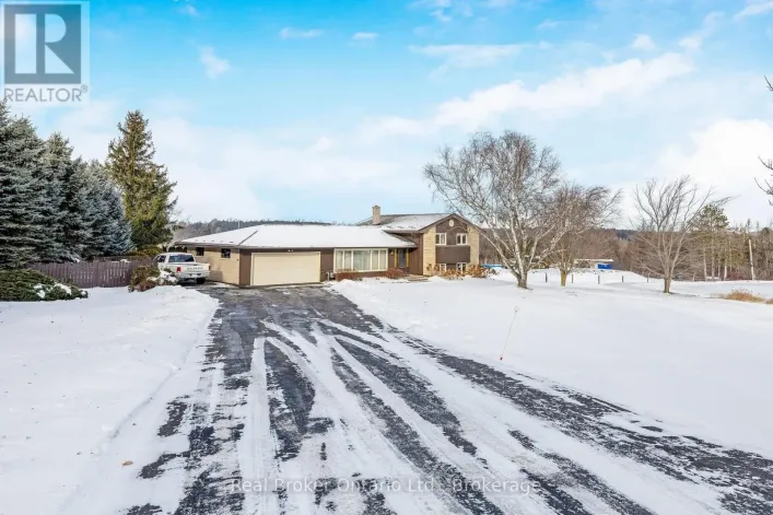 9412 SIDEROAD 17, Erin