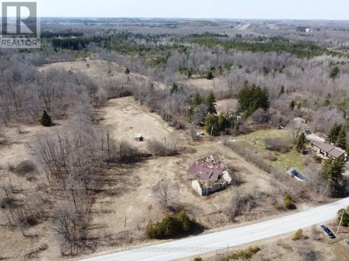 9414 FIRST LINE NASSAGAWEYA, Milton