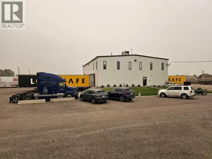 9415 44 Street SE, Calgary