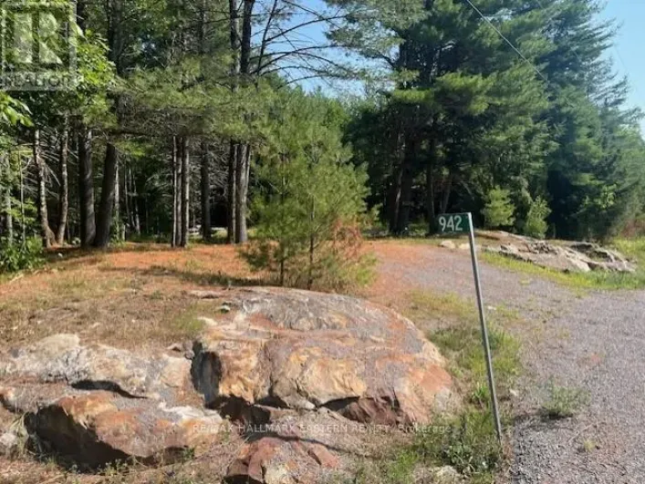 942 BALMER ROAD, North Kawartha