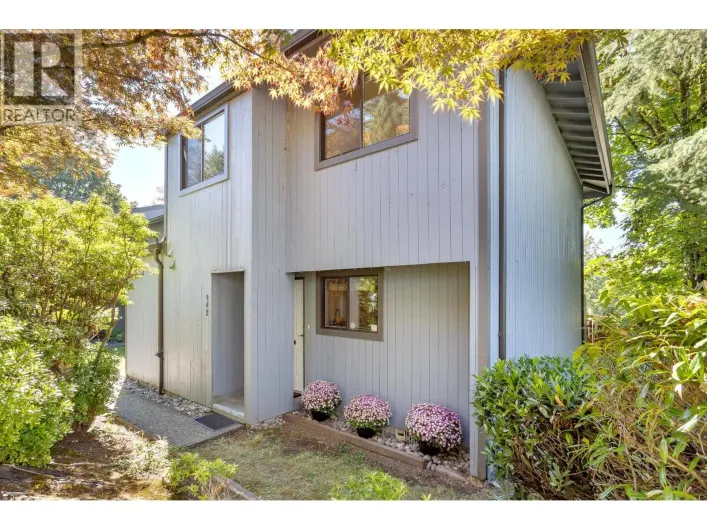 942 BLACKSTOCK ROAD, Port Moody