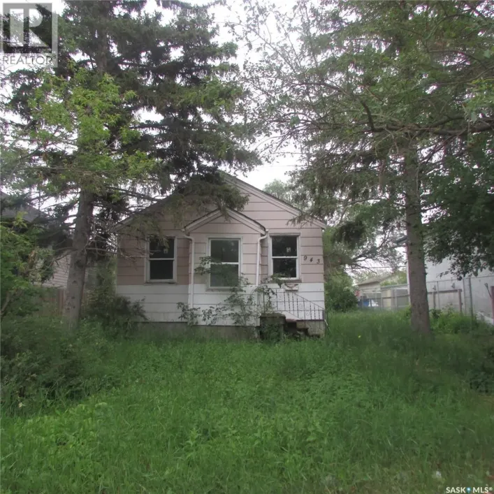 House for sale: 943 Athol STREET, Regina