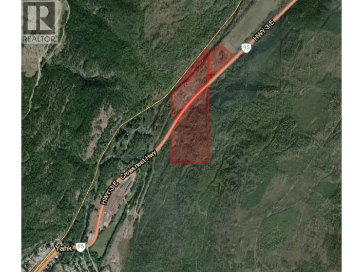 9432 & 9482 Highway 3 & 95, Yahk