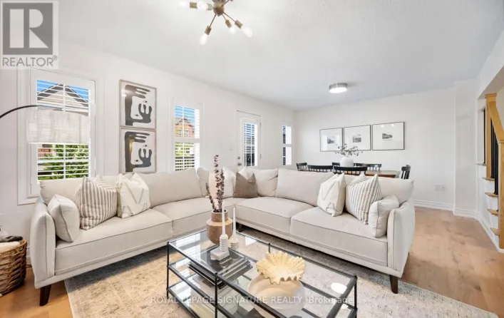 944 DEVERELL PLACE, Milton