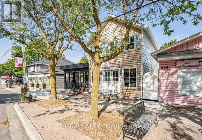 944 LAKE DRIVE E, Georgina