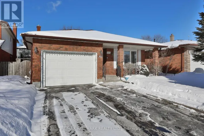 944 WILLIAM BOOTH CRESCENT, Oshawa
