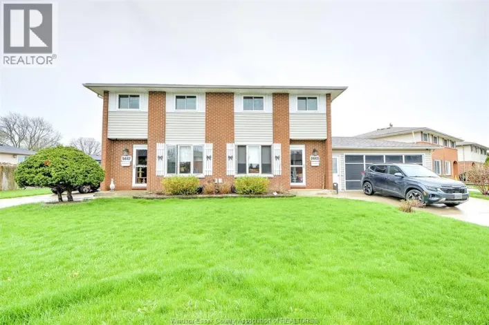 9445-9447 ALTEN DRIVE, Windsor