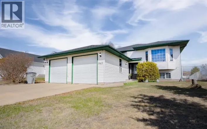 945 22 Street, Wainwright