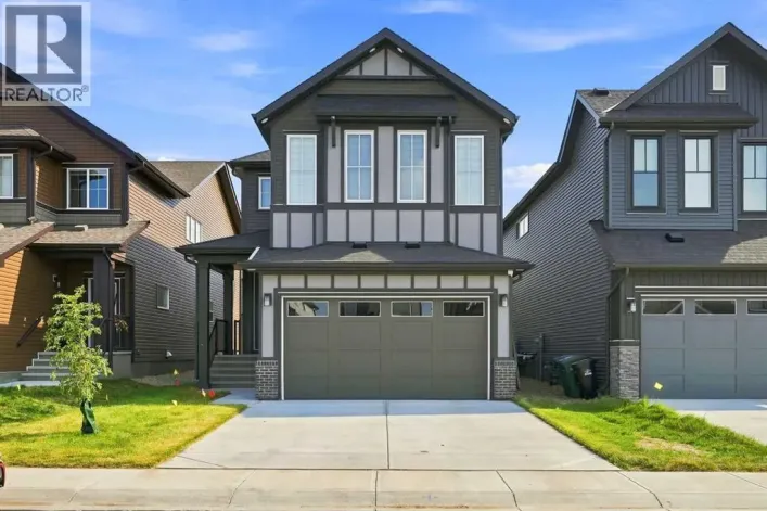 945 Chinook Winds  SW, Airdrie