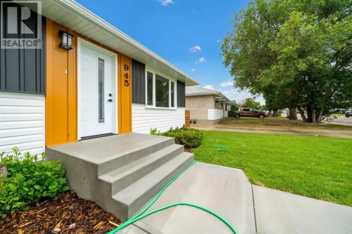 945 Parker Avenue NW, Medicine Hat