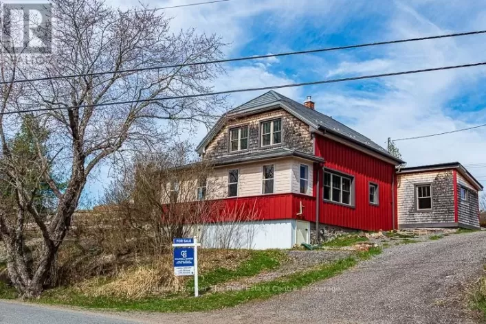 945 RIVERSIDE DRIVE, Parry Sound Remote Area