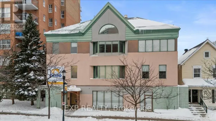 945 WELLINGTON STREET, Ottawa