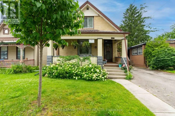 946 DUFFERIN AVENUE, London East