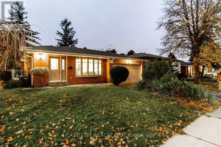 946 MCBRIDE AVENUE, Mississauga