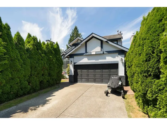 9477 209 STREET, Langley