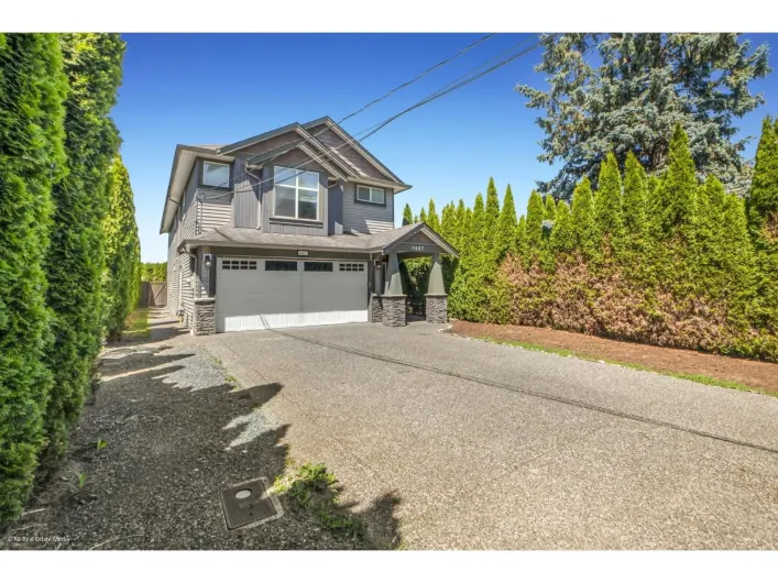 9487 COOTE STREET|Chilliwack Proper East, Chilliwack