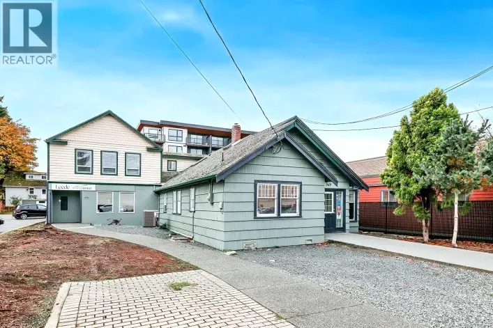 949 Fitzgerald Ave, Courtenay