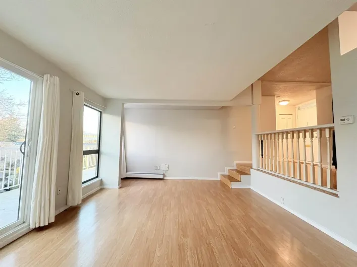 95 17716 60 AVENUE, Surrey