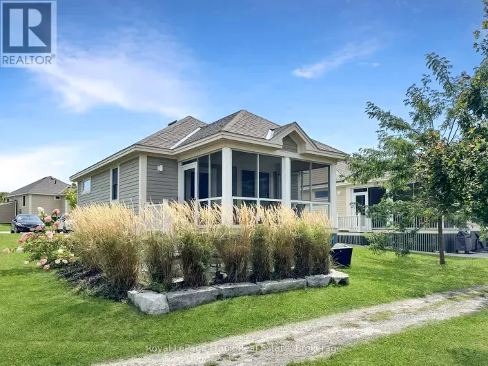95 - 63 BUTTERNUT LANE, Prince Edward County