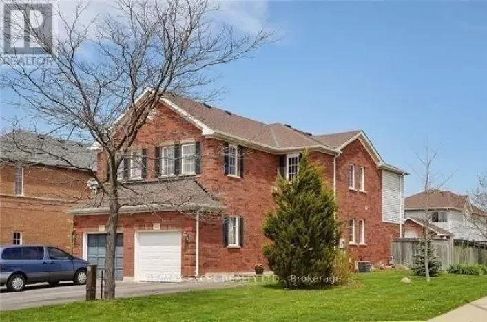 House for sale: 95 BUNCHBERRY WAY, Brampton