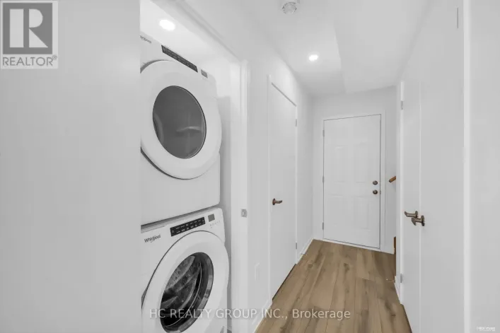 95 CRIMSON FOREST DRIVE, Vaughan