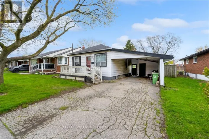 95 DANA DRIVE, Hamilton