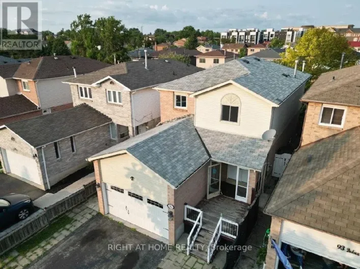 95 DOBSON DRIVE, Ajax