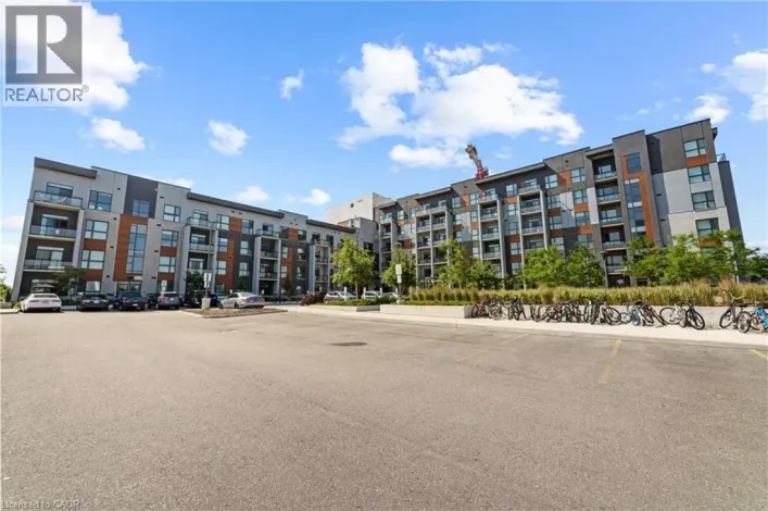 95 DUNDAS Street W Unit# 324, Oakville