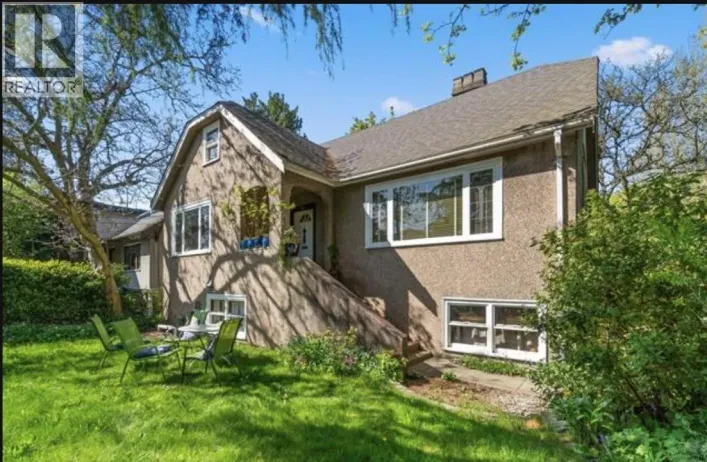 95 E 15TH AVENUE, Vancouver