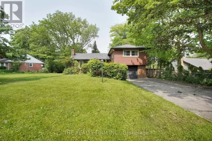 95 EDGAR DRIVE, London North