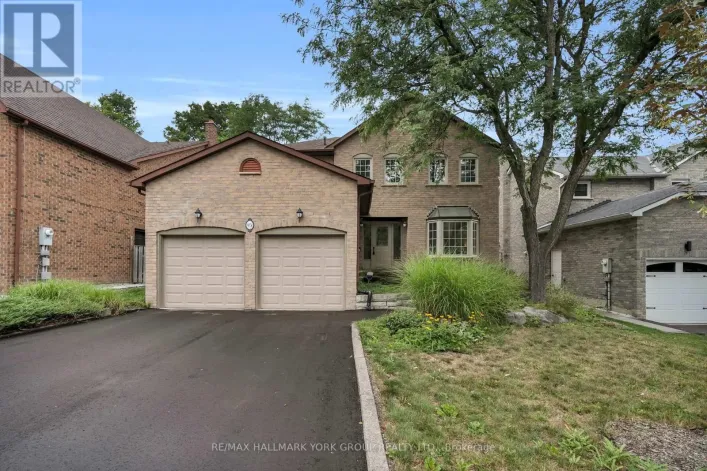 95 GILBANK DRIVE, Aurora