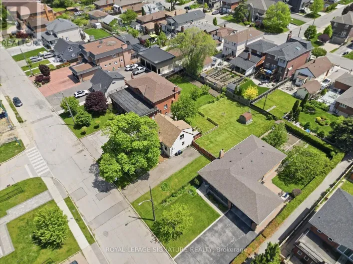 95 GLEN LONG AVENUE, Toronto