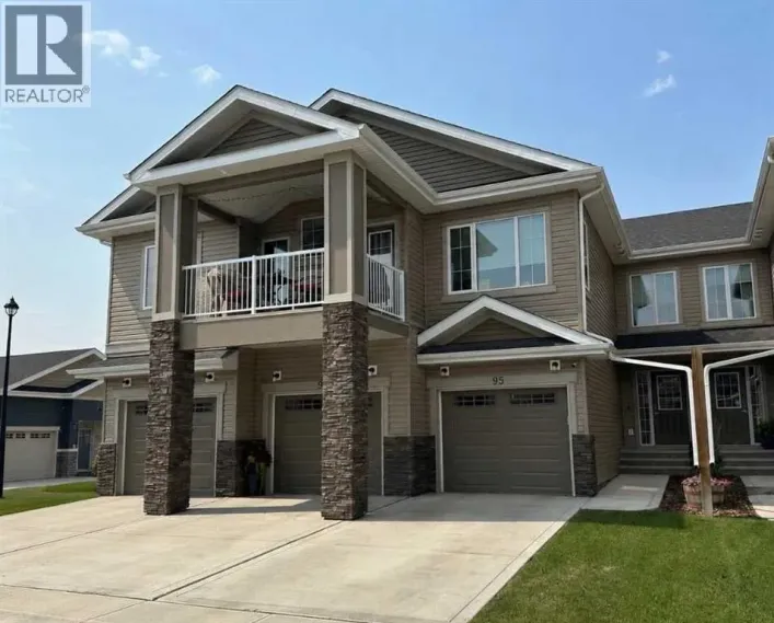 95 Golden Crescent, Red Deer