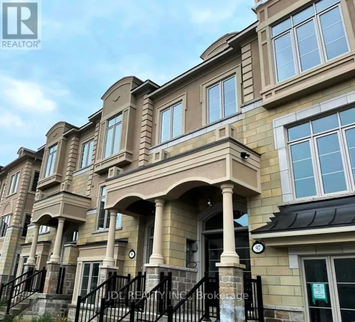 95 GRAND TRUNK AVENUE, Vaughan