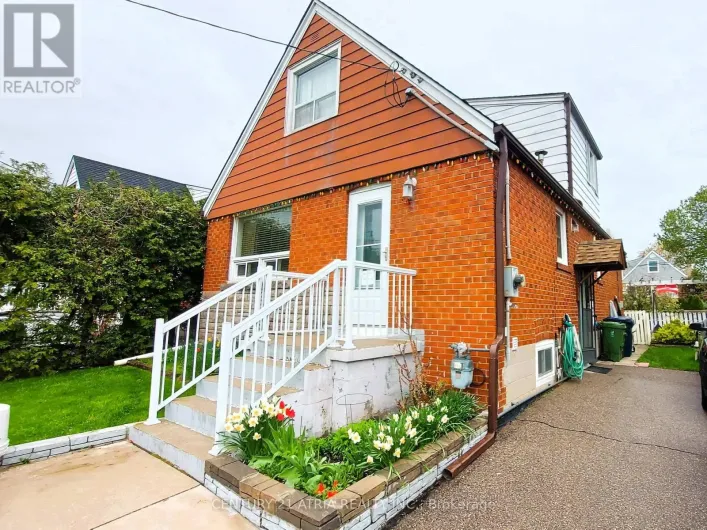 95 IONVIEW ROAD, Toronto