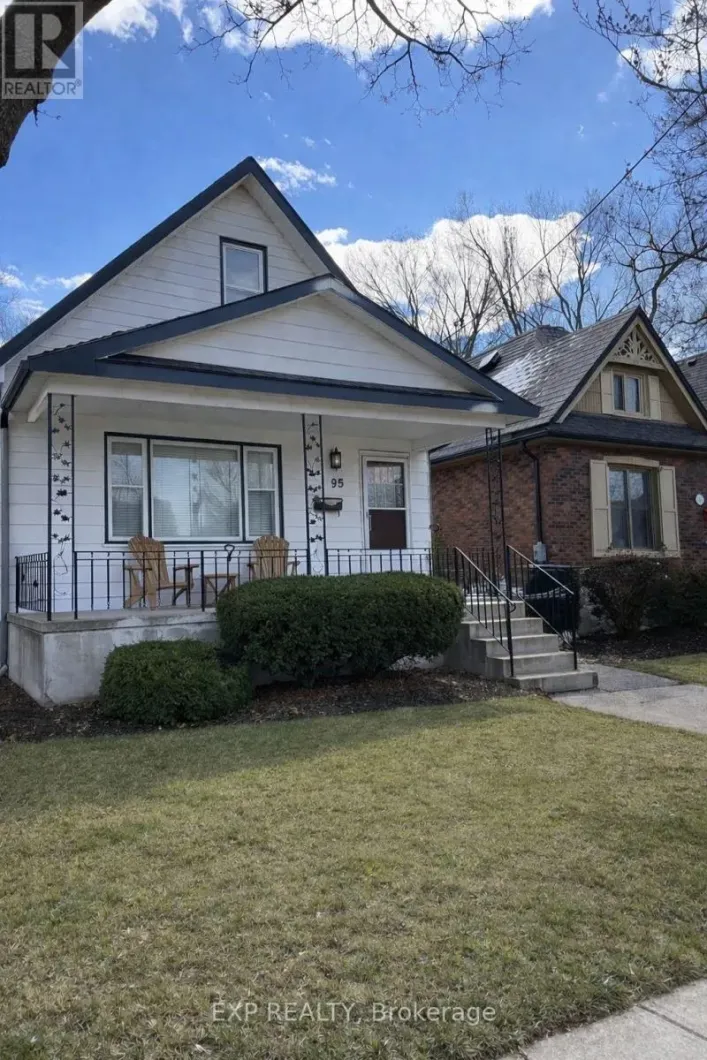 95 LANGARTH STREET E, London South