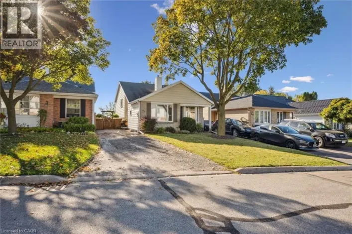 95 MACATEE Place, Cambridge