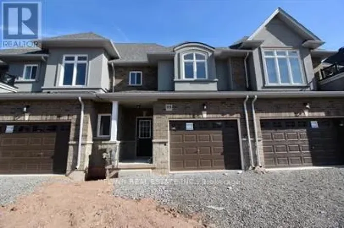 95 PINOT CRESCENT, Hamilton