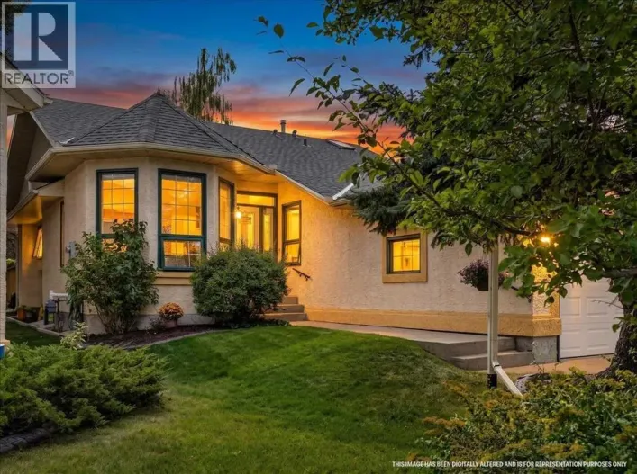 95 Sunlake Close SE, Calgary