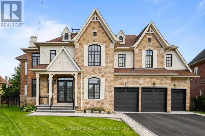 950 FREDONIA DRIVE, Mississauga
