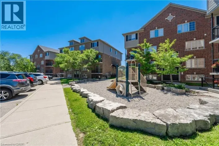950 HIGHLAND Road Unit# 13, Kitchener